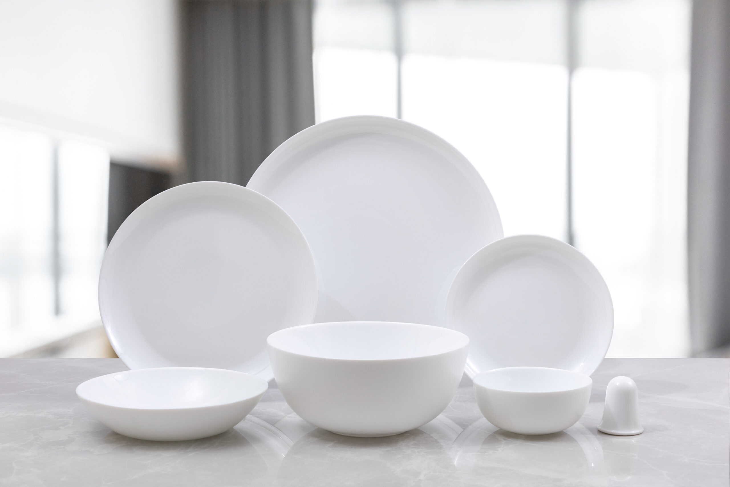 Elegance White